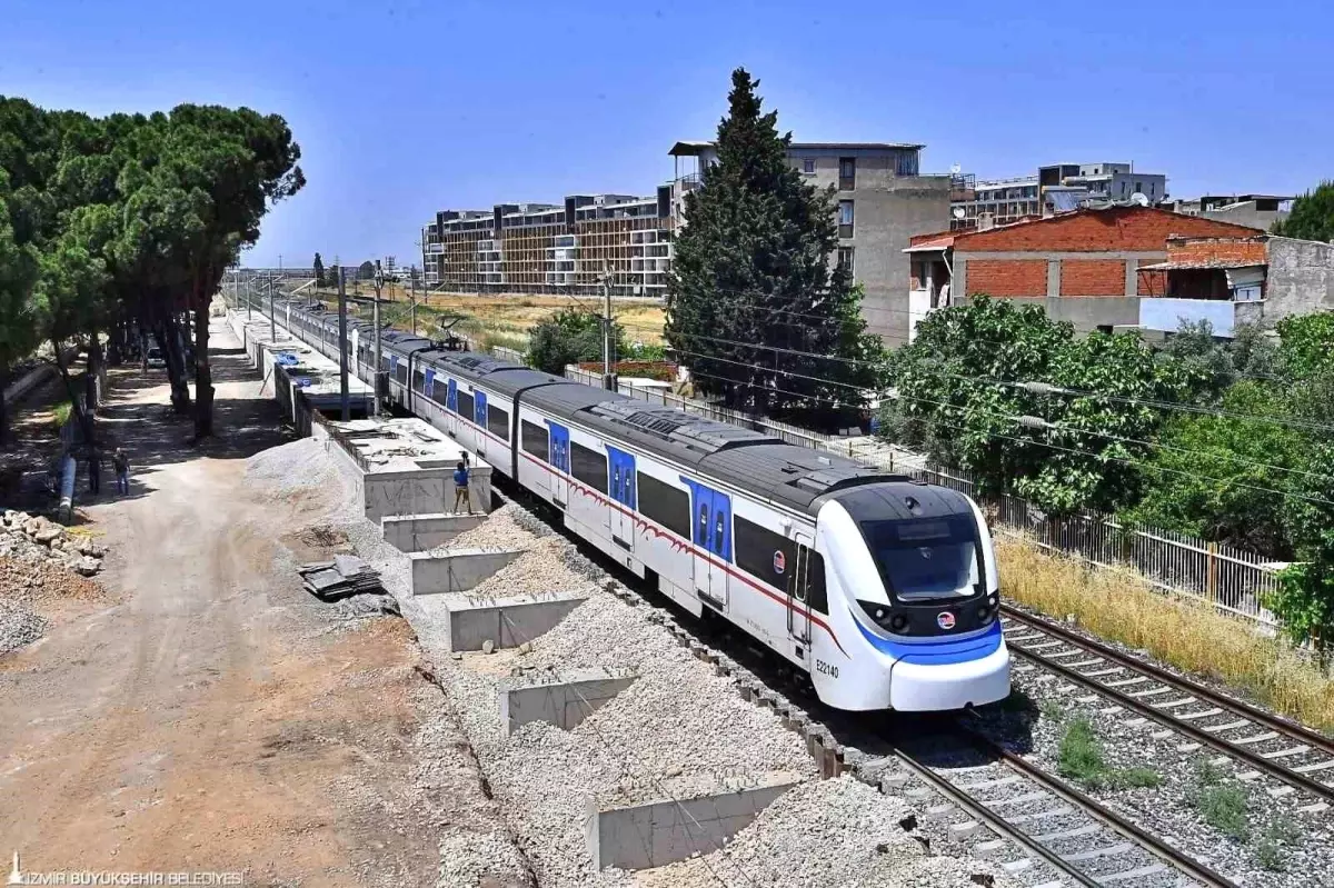 Dijital İzmirim Kart Uygulaması İZBAN’da Kullanılabilecek