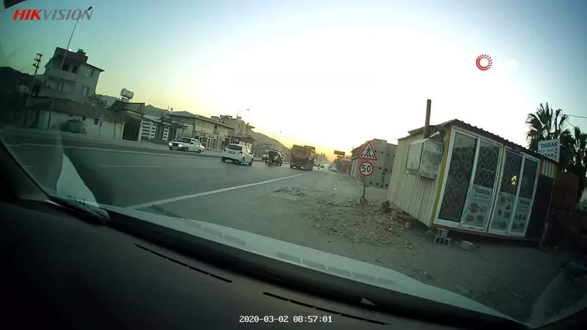 Motosikletlinin Tehlikeli Sollama Anları