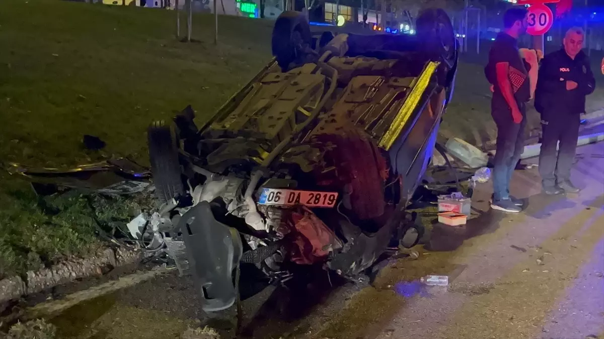 Bursa’da Trafik Kazası: 2 Yaralı