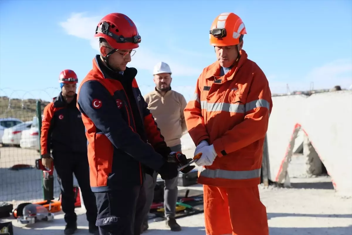 Mardin’de Arama Kurtarma Eğitimi