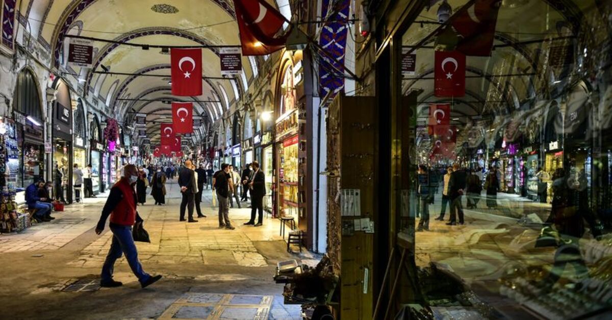 Başkan yardımcısı da gözaltında! Kapalıçarşı’da ‘kara para’ operasyonu!